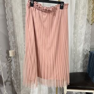 Metro Wear Dusty Rose Pleated A-Line Skirt